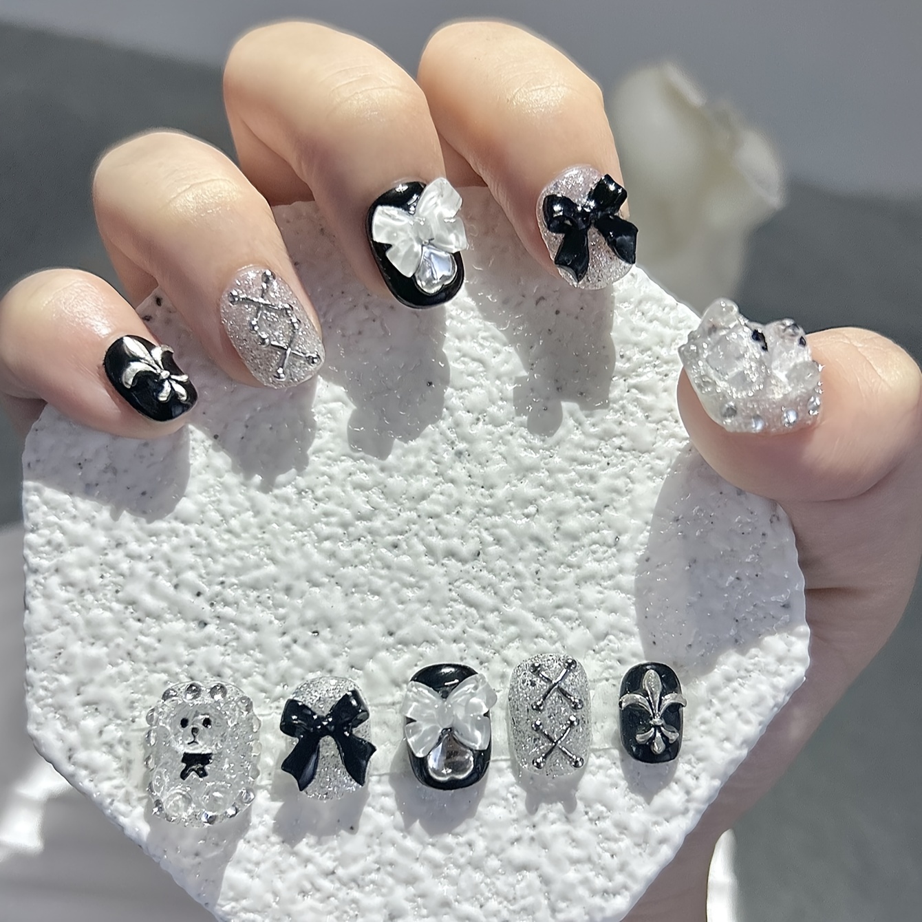 Nail Art Glitter - 10 Stück schiere Spitze Bär Nail