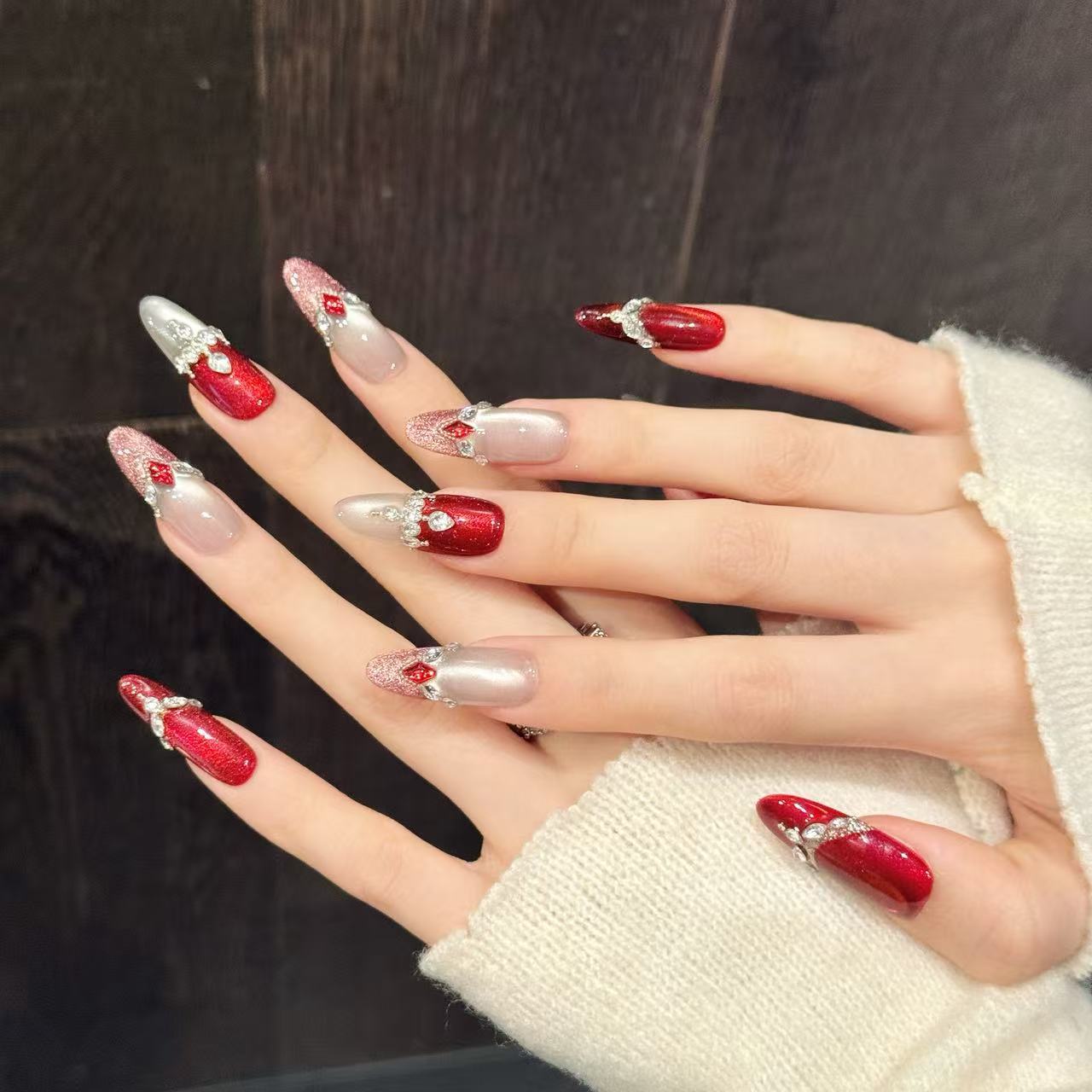10 Stück Luxuriöse Handgeferti – Nail Adhesive Tab Bewertung und Preis