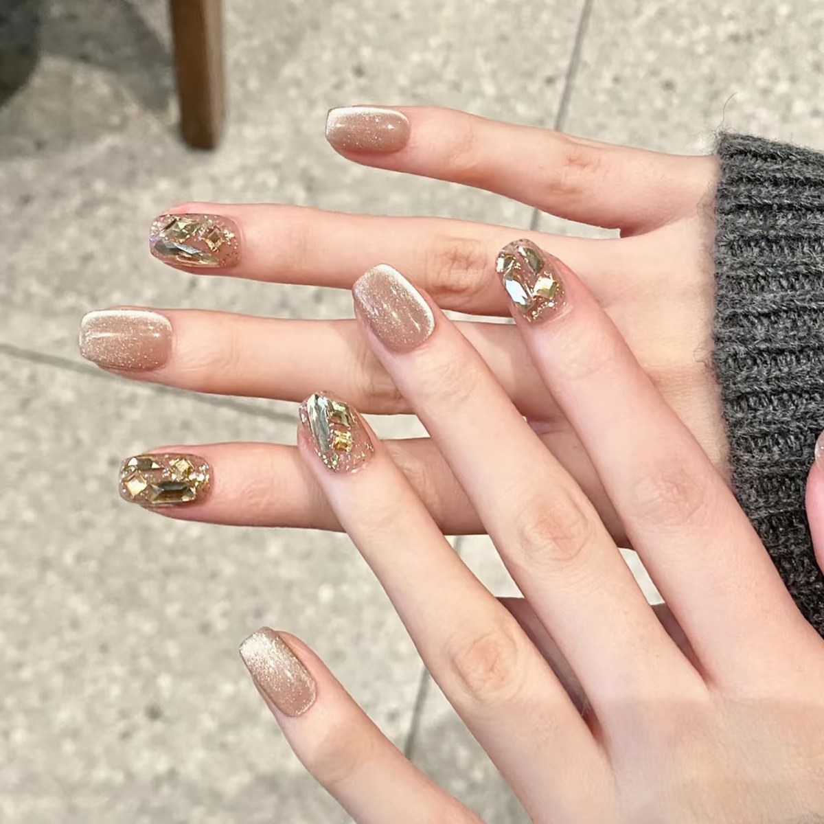24 Stück Katzenauge Handgemach – Nail Art Glitter Bewertung und Preis