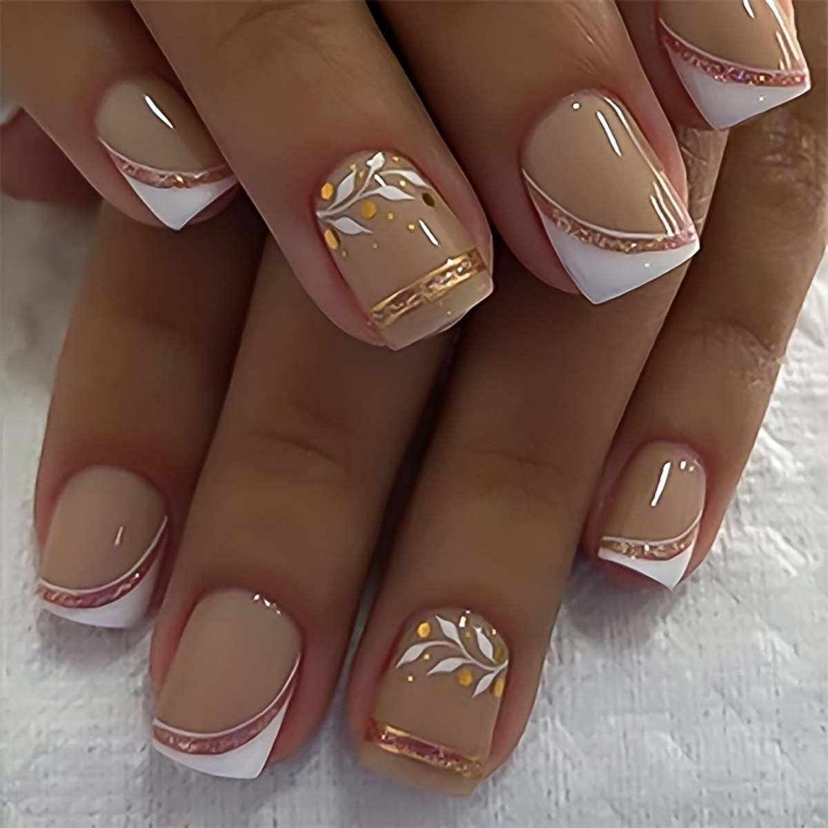 Kurze, mittellange künstliche  – Nail Art Glitter Bewertung und Preis