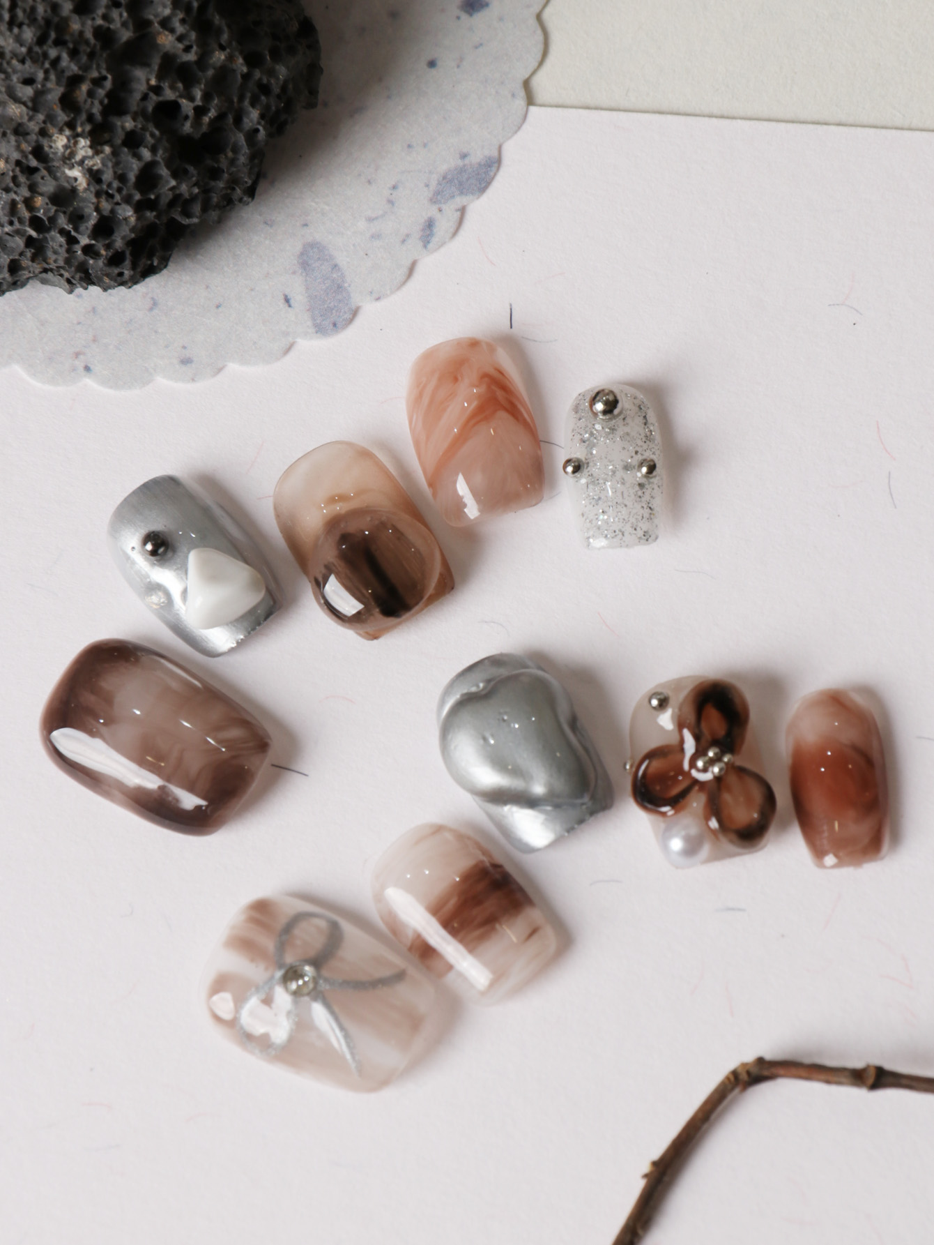 10 Stück Aufklebenägel, kurze  – Nail Adhesive Tab Bewertung und Preis